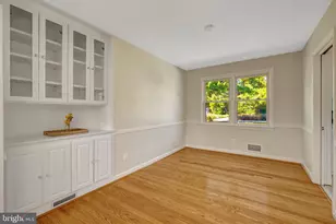 756 Applewood Ln, Great Falls, VA 22066 - Photo 13