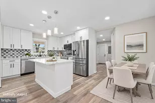 12811 Madeley Ct, Fairfax, VA 22033 - Photo 9