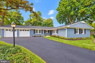 12811 Madeley Ct, Fairfax, VA 22033 - Photo 37