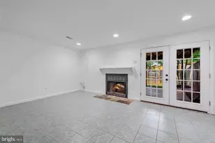 13240 Grand Jct Dr, Fairfax, VA 22033 - Photo 21