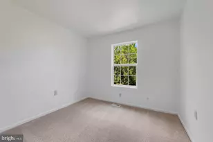 13240 Grand Jct Dr, Fairfax, VA 22033 - Photo 11