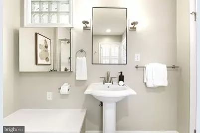 1107 Wimbledon Drive, McLean, VA 22101 - Photo 15