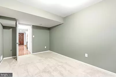 1107 Wimbledon Drive, McLean, VA 22101 - Photo 29