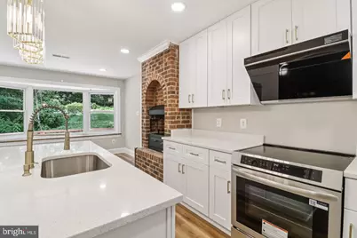 7518 Old Dominion Drive, McLean, VA 22102 - Photo 13