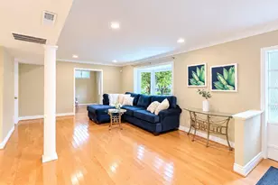 5232 Perth Ct, Springfield, VA 22151 - Photo 9