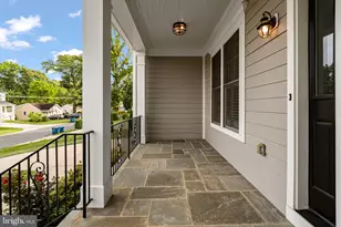 7606 Leonard Dr, Falls Church, VA 22043 - Photo 3