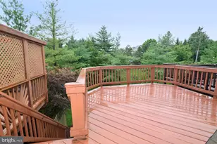 2516 Isham Randolph Dr, Herndon, VA 20171 - Photo 9