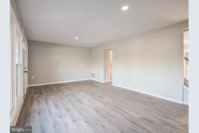 5021 Americana Drive, Annandale, VA 22003 - Photo 5