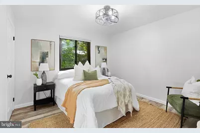 11586 Red Leaf Court, Reston, VA 20191 - Photo 17