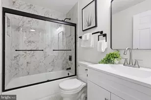 11586 Red Leaf Ct, Reston, VA 20191 - Photo 21