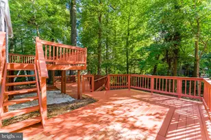 11586 Red Leaf Ct, Reston, VA 20191 - Photo 41