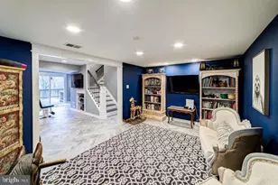 7679 Green Garland Dr, Springfield, VA 22153 - Photo 29