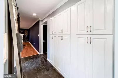 7679 Green Garland Drive, Springfield, VA 22153 - Photo 9