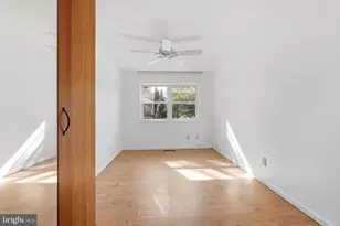 9771 Hagel Cir, Lorton, VA 22079 - Photo 15