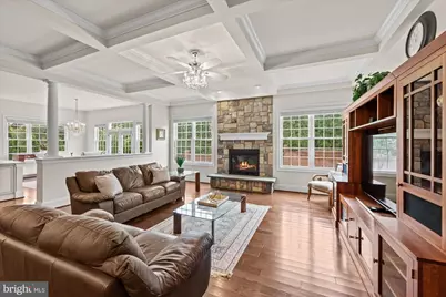 7205 Enterprise Avenue, McLean, VA 22101 - Photo 9