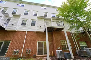 13538 Davinci Ln, Herndon, VA 20171 - Photo 29