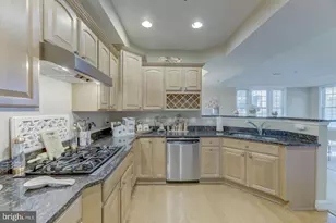 7131 Huntley Creek Pl, Alexandria, VA 22306 - Photo 9