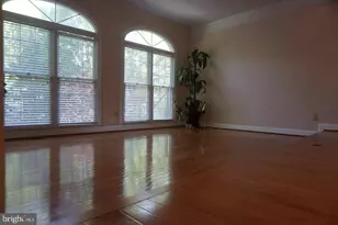 9400 Regency Crest Dr, Vienna, VA 22181 - Photo 13