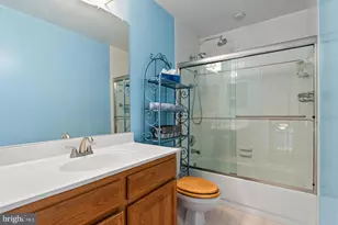 5340 Chandley Farm Cir, Centreville, VA 20120 - Photo 37