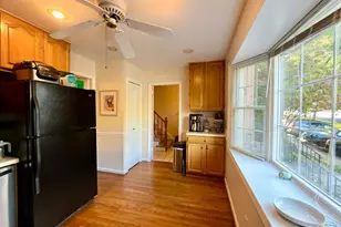 8535 Hilltop Rd, Vienna, VA 22180 - Photo 7