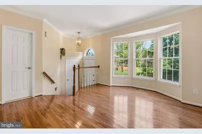 14063 Winding Ridge Lane, Centreville, VA 20121 - Photo 3