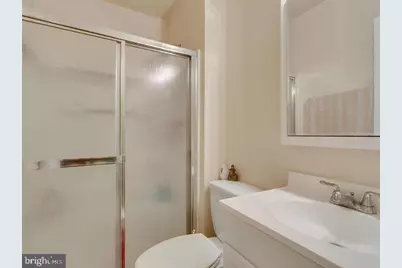 9902 Lakepointe Drive, Burke, VA 22015 - Photo 15