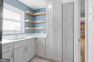 4111 Meadow Hill Ln, Fairfax, VA 22033 - Photo 19