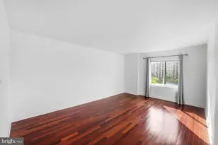 8380 Greensboro Dr, McLean, VA 22102 - Photo 13