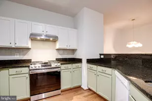 5172 William Colin Ct, Centreville, VA 20120 - Photo 15