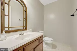 2219 Cedar Mill Ct, Vienna, VA 22182 - Photo 23