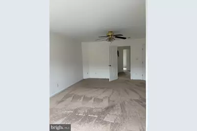 13672 Saint Johns Wood Place, Herndon, VA 20171 - Photo 11