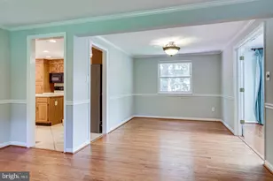 10507 Cavalcade St, Great Falls, VA 22066 - Photo 9