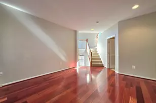 8346 Middle Ruddings Dr, Lorton, VA 22079 - Photo 15