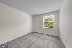 1425 Cellar Creek Way, Herndon, VA 20170 - Photo 35