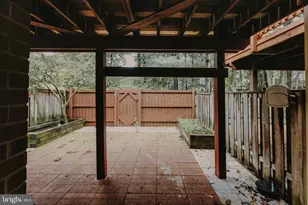 4267 Fox Lake Dr, Fairfax, VA 22033 - Photo 41
