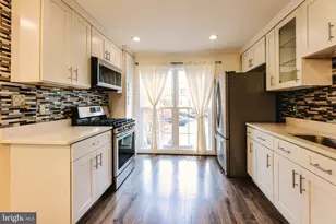 4267 Fox Lake Dr, Fairfax, VA 22033 - Photo 5