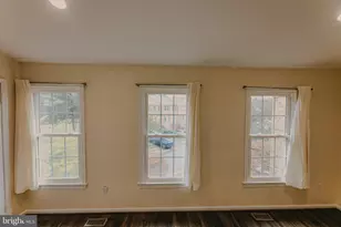 4267 Fox Lake Dr, Fairfax, VA 22033 - Photo 71