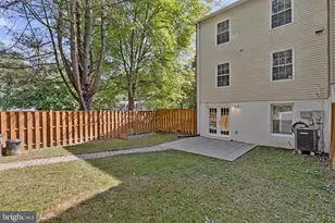 6401 Old Scotts Ct, Springfield, VA 22152 - Photo 39