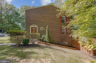 6401 Old Scotts Ct, Springfield, VA 22152 - Photo 41