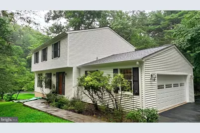 11718 Blue Smoke Trl, Reston, VA 20191 - Photo 1