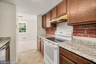7718 Trevino Lane, Falls Church, VA 22043 - Photo 5