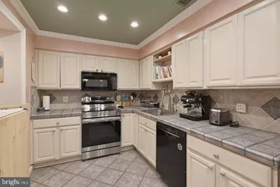 5691 Summer Oak Way, Burke, VA 22015 - Photo 9