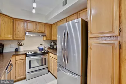 1369 Garden Wall Circle #714, Reston, VA 20194 - Photo 9
