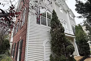 13512 Stargazer Ter, Centreville, VA 20120 - Photo 7
