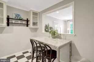 1956 Hopewood Dr, Falls Church, VA 22043 - Photo 9