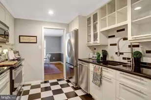 1956 Hopewood Dr, Falls Church, VA 22043 - Photo 5
