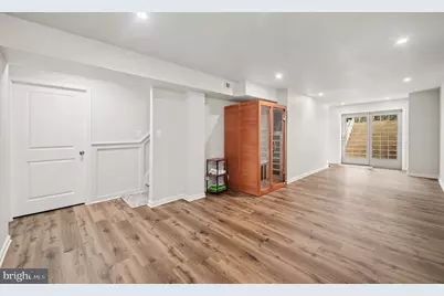1319 Gatesmeadow Way, Reston, VA 20194 - Photo 37