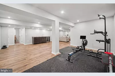 1319 Gatesmeadow Way, Reston, VA 20194 - Photo 35