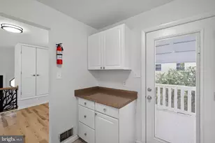 7608 Devries Dr, Lorton, VA 22079 - Photo 11