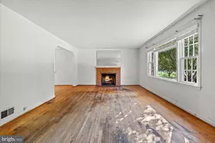 6524 Oakwood Dr, Falls Church, VA 22041 - Photo 7